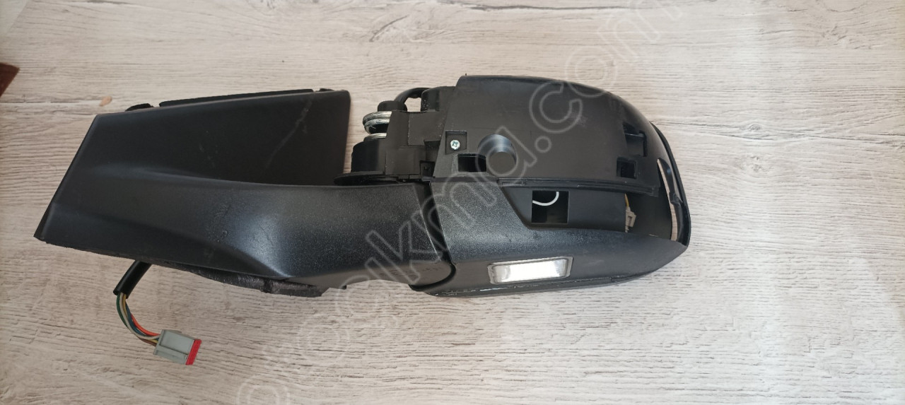 FORD FOCUS SOL AYNA ELEKTRİKLİ ISITMALI SİNYALLİ