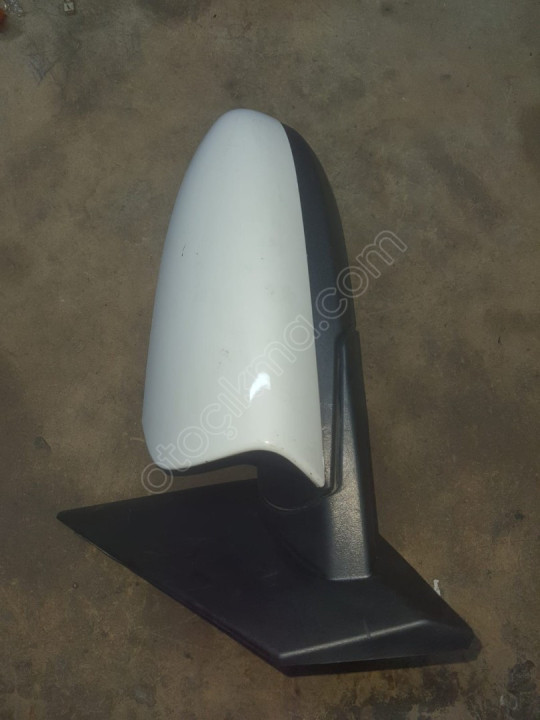 HYUNDAİ İ20 SOL AYNA ÜNALLAR OTO YEDEK PARÇA’’DA