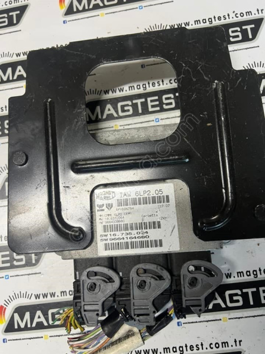 Peugeot Citroen C4 1.4 ECU IAW 6LP2.05 HW 9664339980