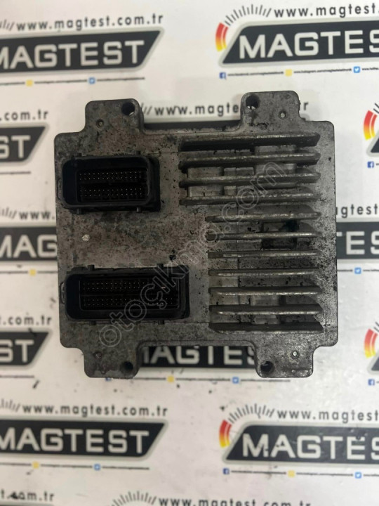 E83-55583750 AA5L Opel Corsa 1.4 Motor ECU