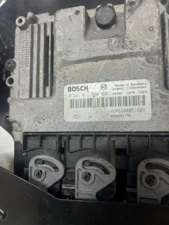 Renault Trafic 1.9 Motor Beyni 0281011530 8200051609