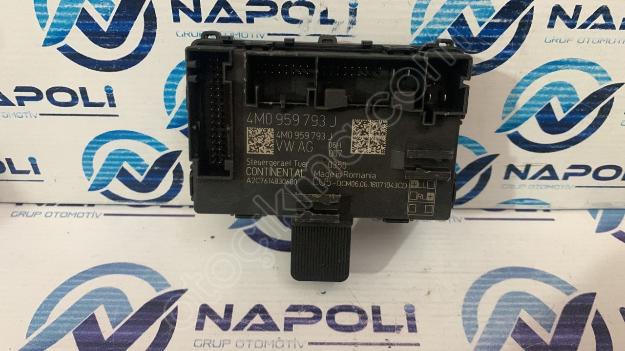 4M0959793J AUDİ Q8 E-TRON SOL ÖN KAPI BEYNİ 2019/2023