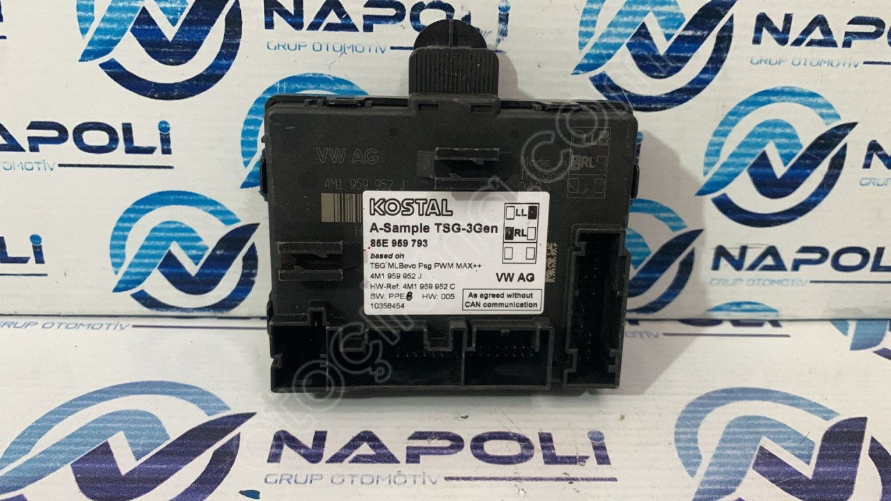 4M1959952J AUDİ A8 S8 KAPI BEYNİ 2018/2023