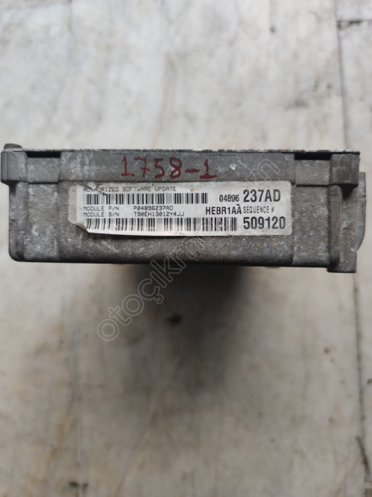 Chrysler 300M Motor Beyni P04896237AD