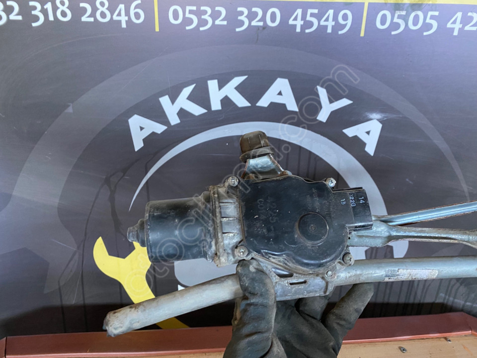 Dacia Dokker ön Cam Silecek Motoru Orijinal Çıkma