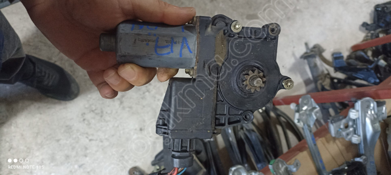 Opel Vectra a sol ön cam motoru çıkma orjinal