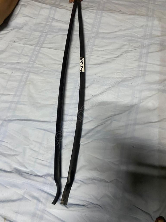 Volkswagen Passat B5 B5.5 Ön Cam Kenar Çıtası Orjinal