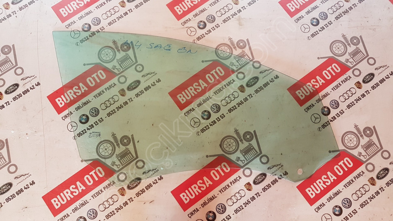 RENAULT MEGANE 4 SAĞ ÖN KAPI CAMI ORJINAL SÖKME