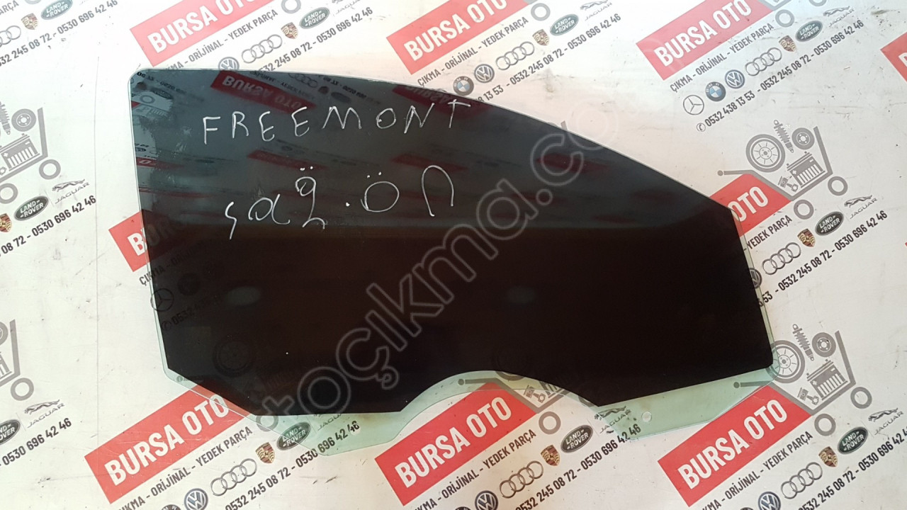 FİAT FREEMONT SAĞ ÖN KAPI CAMI ORJINAL SÖKME