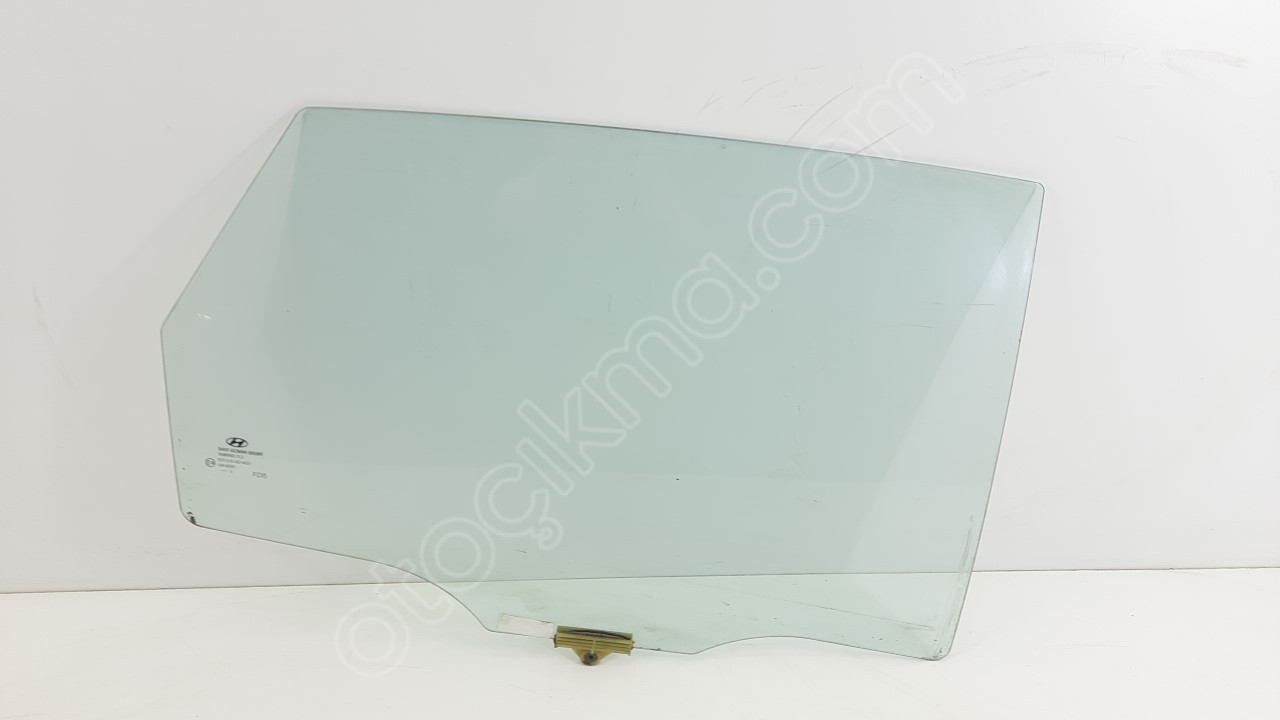 HYUNDAİ İ30 SOL ARKA KAPİ CAMİ