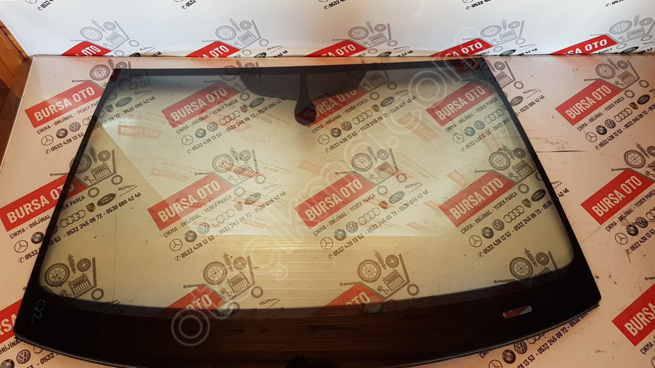 AUDİ Q2 ÖN CAM ORJINAL SÖKME