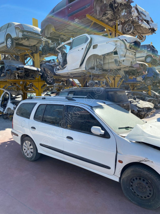 MEGANE 1 SW ARKA SOL KELEBEK CAMI&quot;ÜNALLAR OTO YEDEK PARÇA&quot;DA