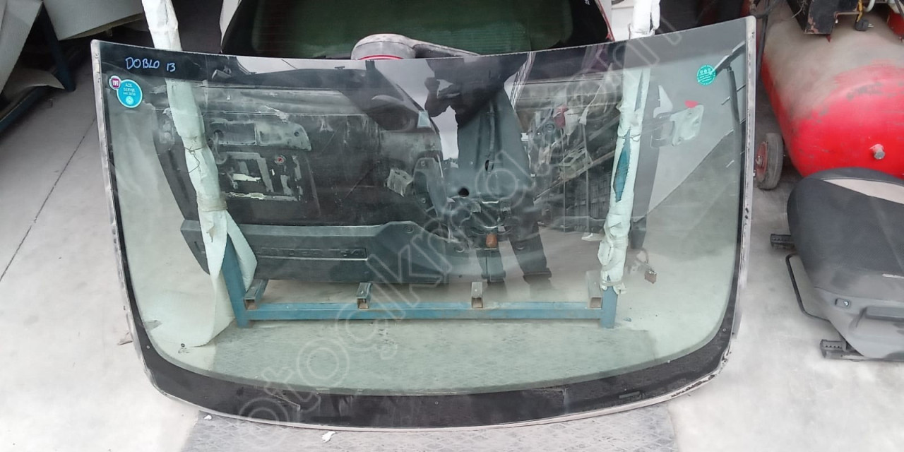 fiat doblo geniş aile 2013 çıkma orjinal ön cam(son fiyat)