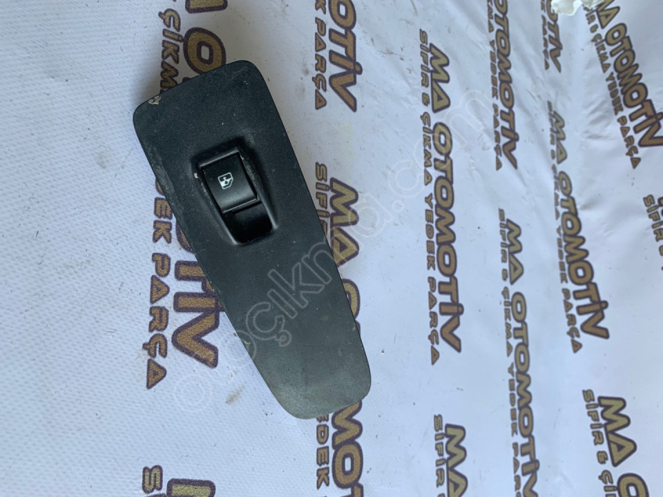 FİAT DUCATO SAĞ ÖN CAM DÜĞMESİ