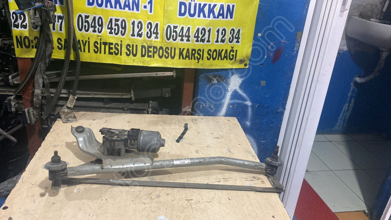 DACİA DUSTER SİLGEÇ MEKANİZMASI