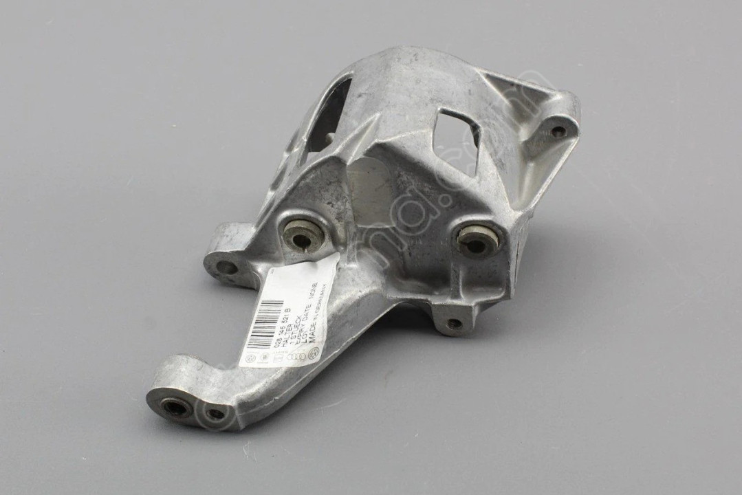 CADDY POLO INCA 92-03 DİREKSİYON POMPA BRAKETİ 028145521B