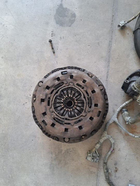 FORD CUSTOM 2.2 BASKI BALATA ÇIKMA