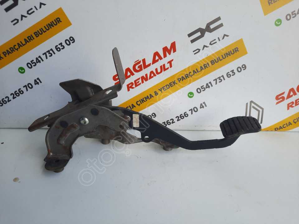RENAULT CLİO 4 DEBRİYAJ PEDALI ORİJİNAL ÇIKMA 465039054R