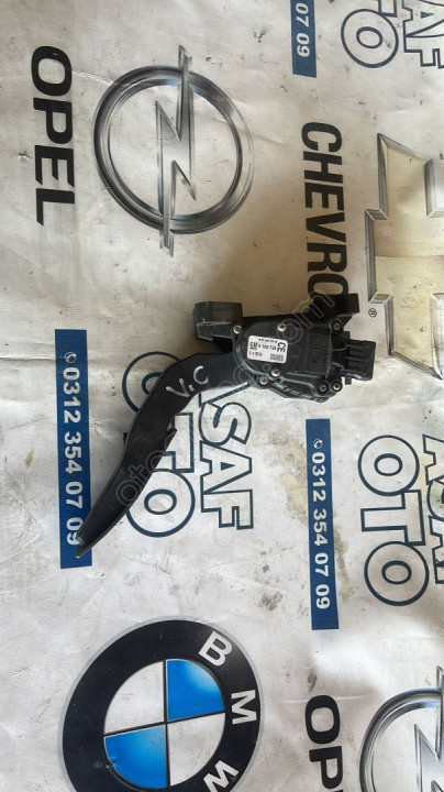 Vectra c gaz pedalı