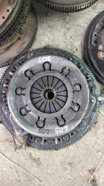 405 baskı balata volant  çıkma