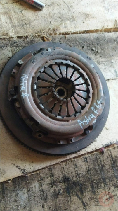 Astra f 1,4 8v baskı balata volant çıkma