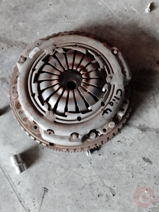 Renault Clio 4 baskı balata volant