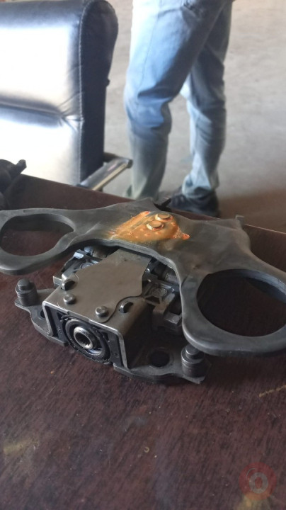 MEGANE 3 DEBRİYAJ ÇATALI   &#039;&#039;ÜNALLAR OTO YEDEK PARÇA&#039;&#039;DA