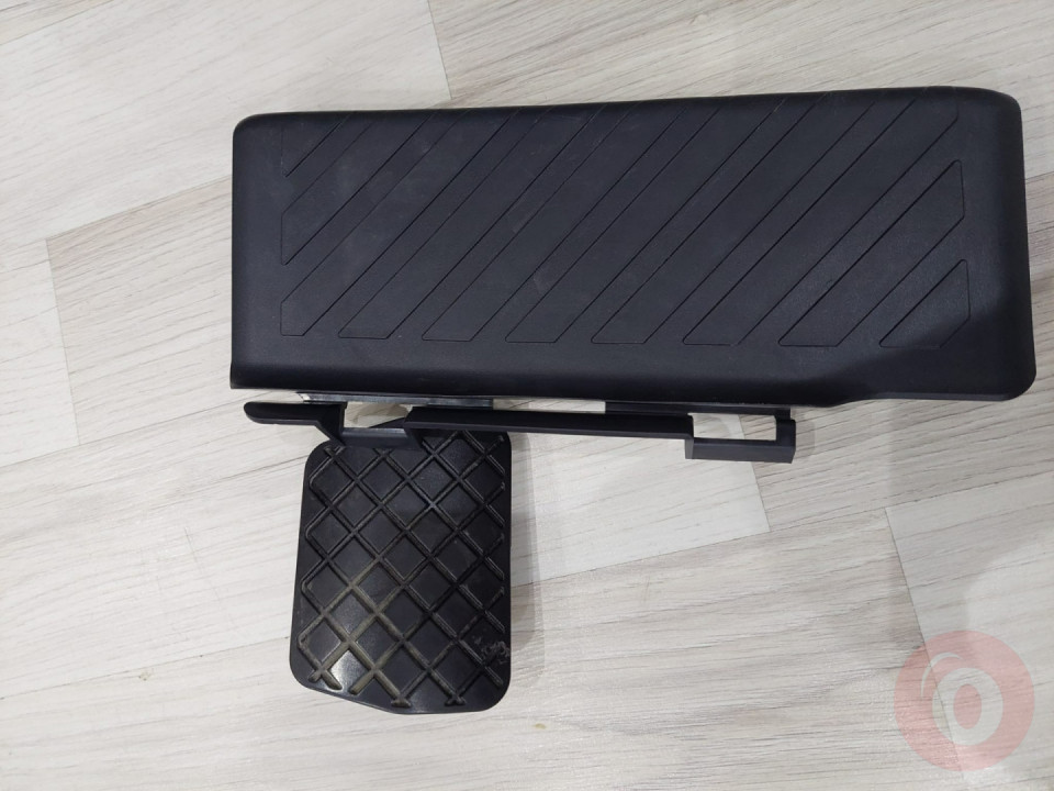 Volkswagen T ROC Plastik Pedal Seti Orjinal