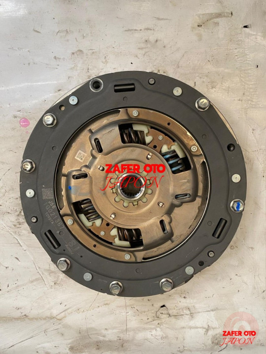 TOYOTA - YARİS CROSS (HYBRİD) / M15A 1.5 BASKI BALATA