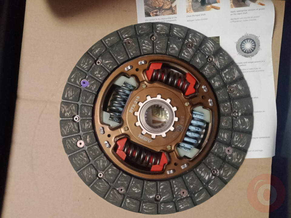 DEBRİYAJ SETİ COROLLA 00-06 1.4 ZZE121-120 4ZZ