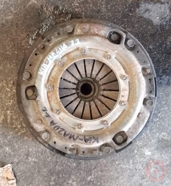 mazda e2200 çıkma baskı balata volant