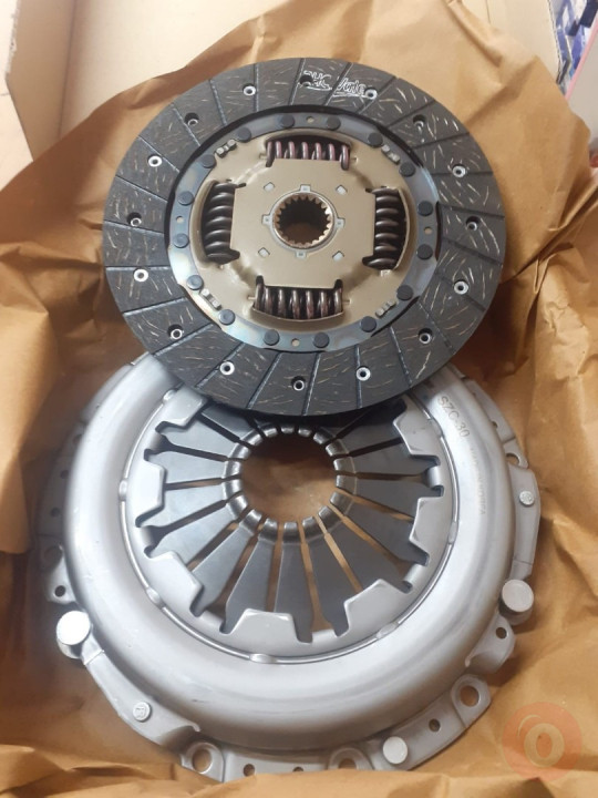 MAZDA 323 DEBRİYAJ SETİ 1990-2001 ARASI SIFIR