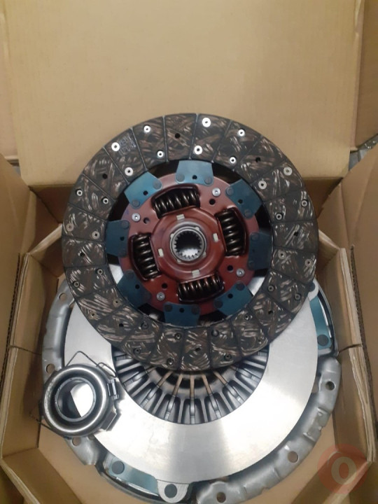 DAİHATSU APPLAUSE DEBRİYAJ SETİ SIFIR