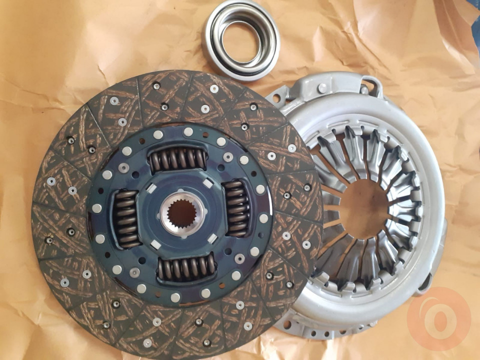 KIA PRİDE DEBRİYAJ SETİ 1990-2001 ARASI SIFIR