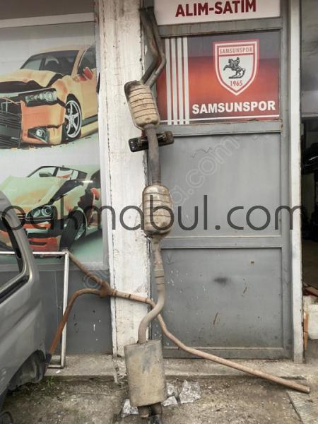 Bmw 3.20 E46 Egzoz Hatasız Orjinal Çıkma