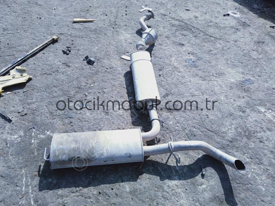 Reno master 2 çıkma orijinal egzoz