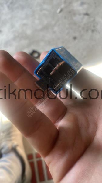 13299906 opel corsa d 4 dişli mavi röle