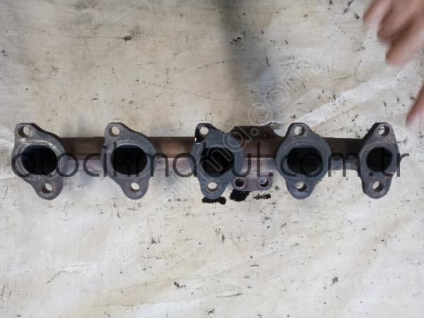 Ford Fiesta ekzoz manifoldu