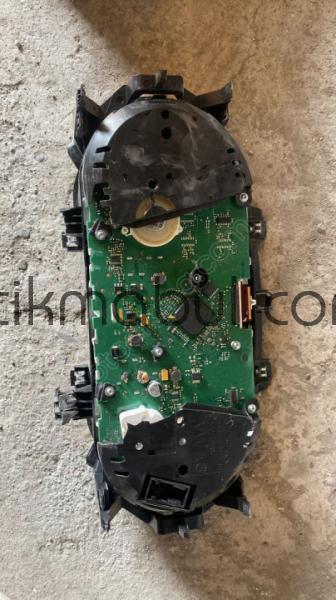 vw passat b8 kilometre devir gösterge saati