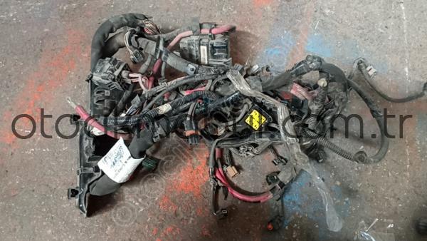 Renault fluence dizel otomatik motor elektrik tesisatı