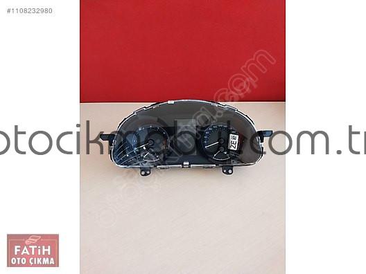 TOYOTA AURİS HYBRİD 2015-2018 KİLOMETRE SAATİ 83800-F2E2