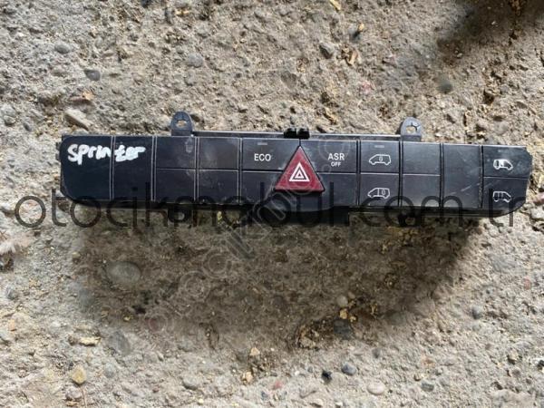 MERCEDES SPRİNTER 2015 ÇIKMA ORJİNAL DÖRTLÜ FLAŞÖR DÜĞMESİ