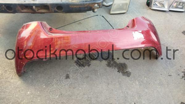 toyota yaris arka tampon