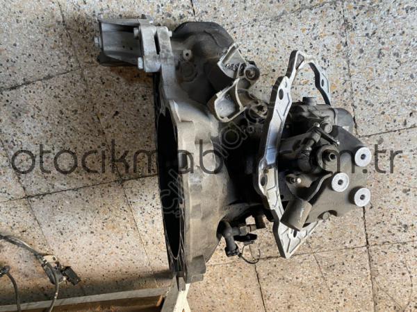 2013 OPEL ASTRA J 1.3 EURO 5 MANUEL 5 İLERİ ŞANZIMAN ORJ ÇIK