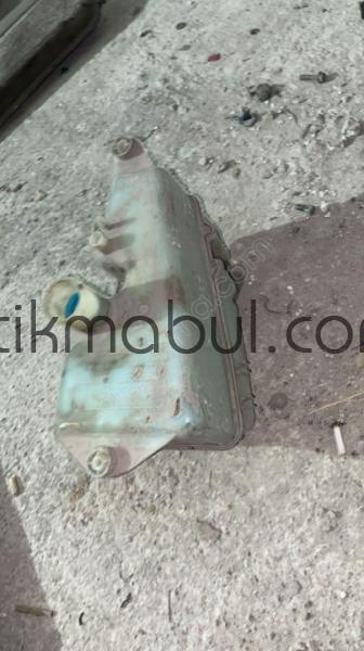 Volvo s70 çıkma cam su deposu