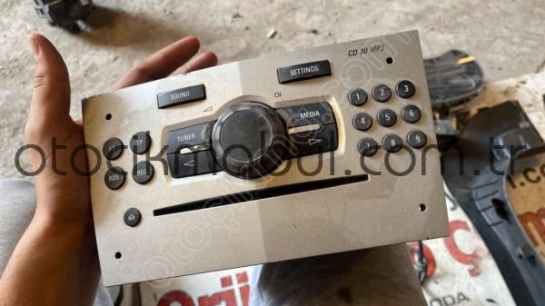 13407099 opel corsa d multimedya radyo cd girişi