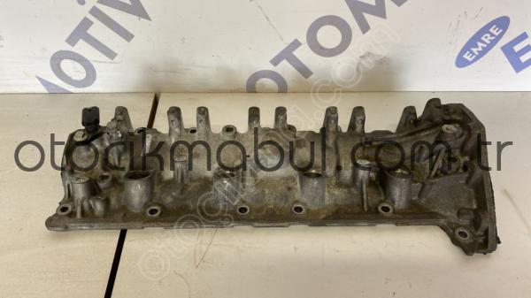 renault clio 5 2021 1.3 orjinal külbütör kapağı (son fiyat)