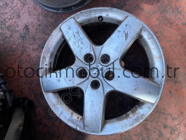 Peugeot 407 17 çıkma jant