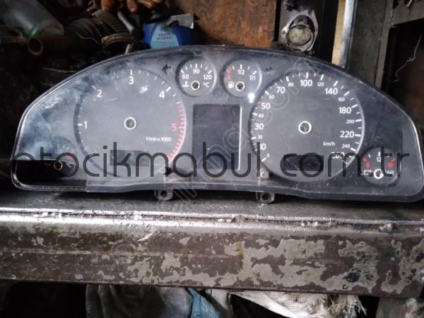 Audi a4 b5 gösterge saati çeşitleri orjinal çıkma