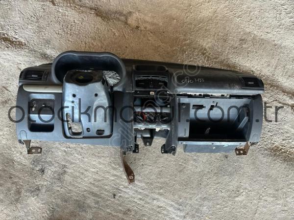 RENAULT CLİO HB GÖĞÜS